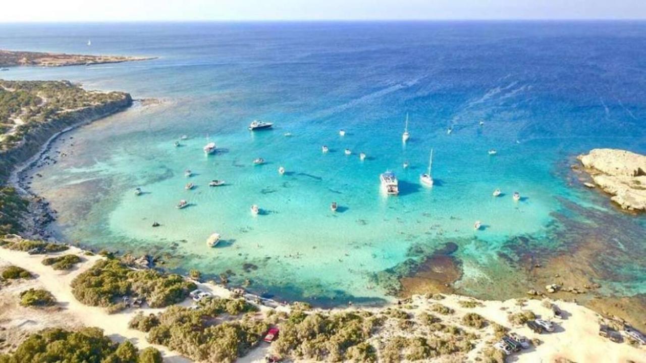 Villa Ocean Stones 1Km From Main Coral Bay Beach Peyia Exterior foto